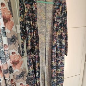 LuLaRoe Sarah Multicolor Duster, Size Large